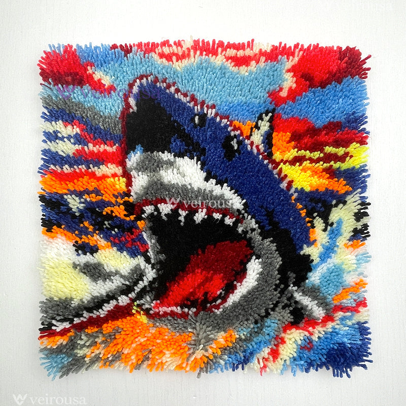 Shark's Leap Latch Hook Pillow Kit